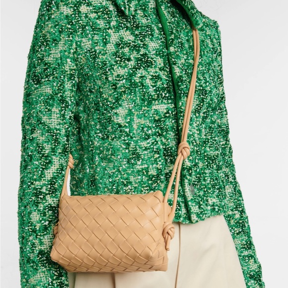 Authentic Bottega Veneta Mini Loop Camera Bag in Almond - Picture 4 of 14